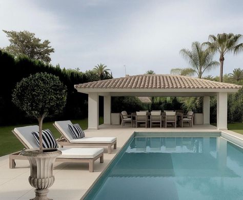 Detached House in Benahavís, Malaga