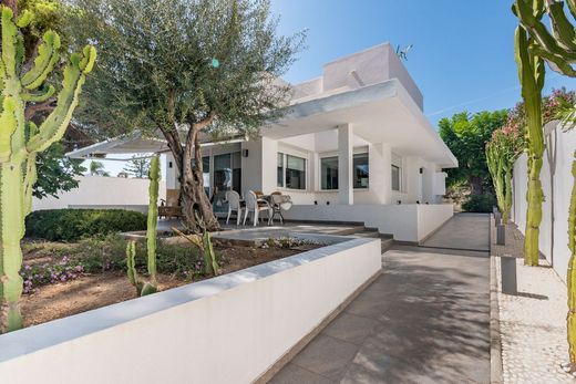 Detached House in Marbella, Malaga