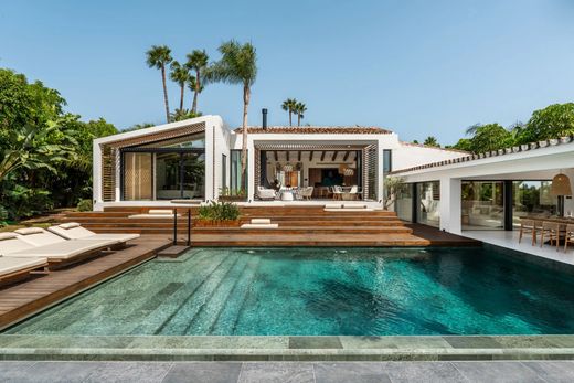 Detached House in Nueva Andalucia, Malaga