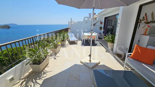 Penthouse in Sant Carles de Peralta, Province of Balearic Islands