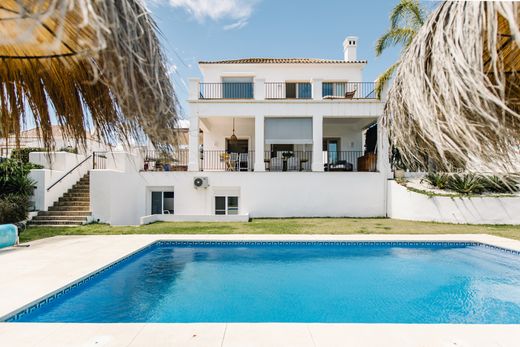 Einfamilienhaus in Estepona, Málaga