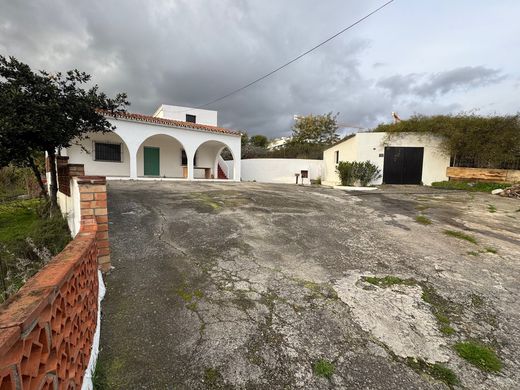 Casa Unifamiliare a Estepona, Málaga