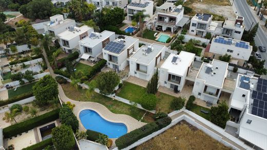 Chalet Pareado en Mouttagiáka, Limassol District