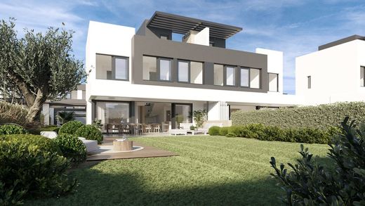 Villa in Estepona, Malaga