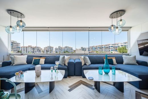 Piso / Apartamento en Puerto Banús, Málaga