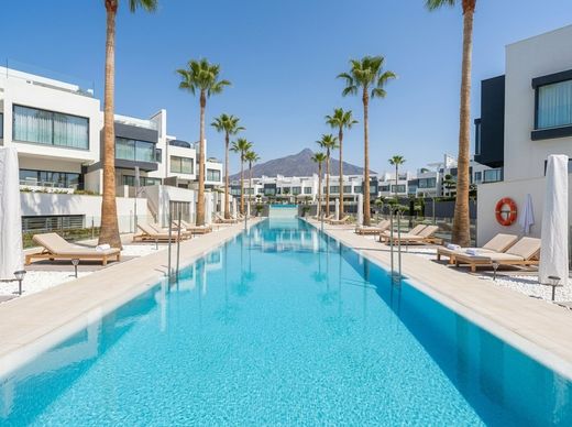 Yarɪ müstakil ev Estepona, Provincia de Málaga