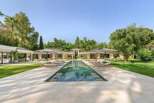 Detached House in Nueva Andalucia, Malaga