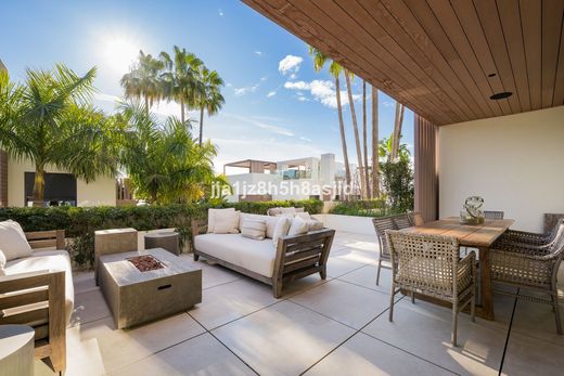 Willa wielorodzinna w Sierra Blanca, Provincia de Málaga