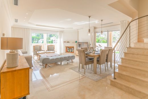 펜트하우스 / Nueva Andalucia, Provincia de Málaga