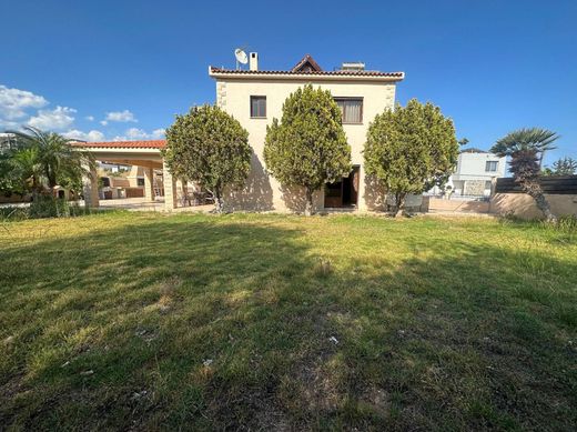Элитный дом, Ágios Athanásios, Limassol District