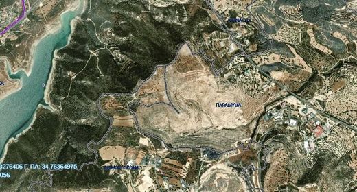 Land in Paramýtha, Limassol District