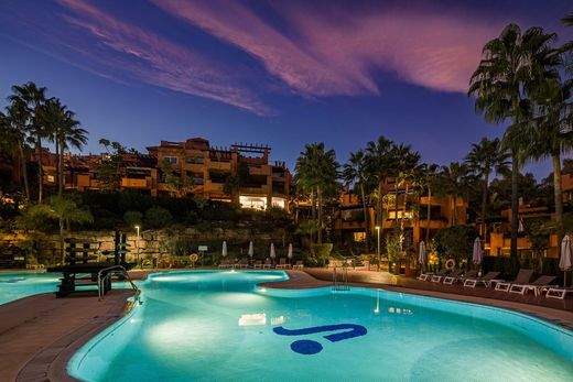 Appartement à Nueva Andalucia, Malaga