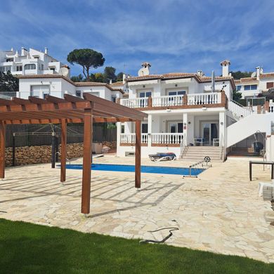 Detached House in Riviera del Sol, Malaga