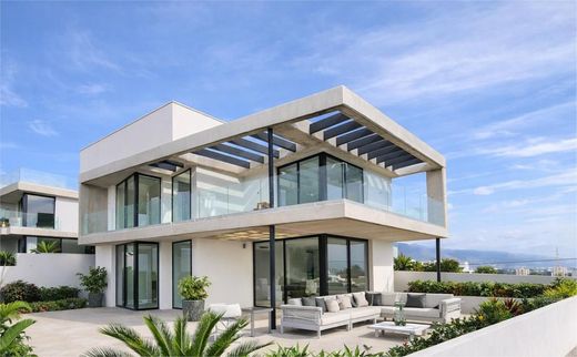 Detached House in Nueva Andalucia, Malaga