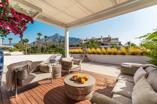Penthouse in The Golden Mile, Malaga