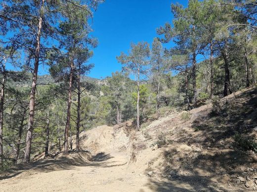 Land in Moniátis, Limassol District