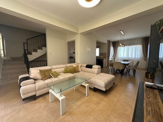 Luxury home in Ágios Athanásios, Limassol District