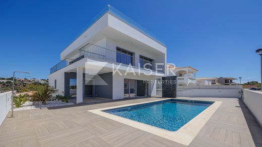 Вилла, Albufeira e Olhos de Água, Albufeira