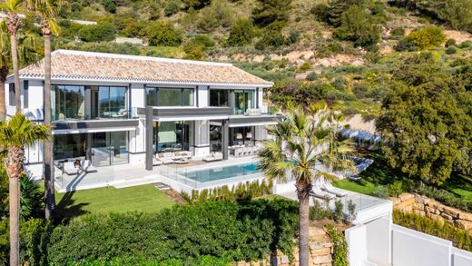 Detached House in The Golden Mile, Malaga