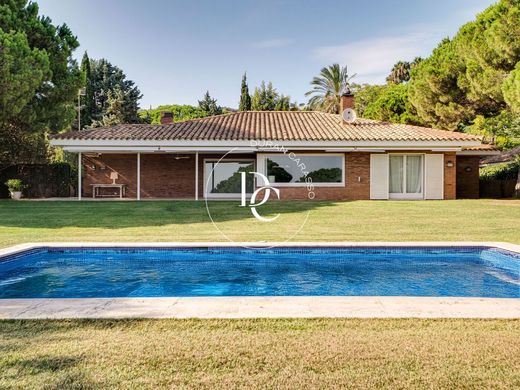 Villa in Sant Vicenç de Montalt, Provinz Barcelona