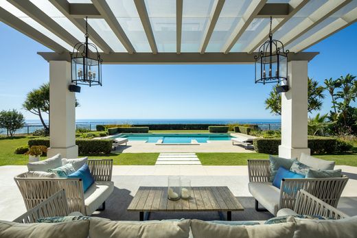 Detached House in Benahavís, Malaga