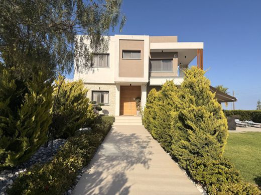 Casa en Zanakiá, Soúni-Zanakiá