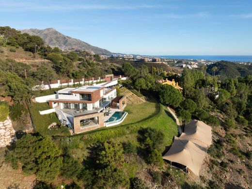 Villa in Benahavís, Malaga