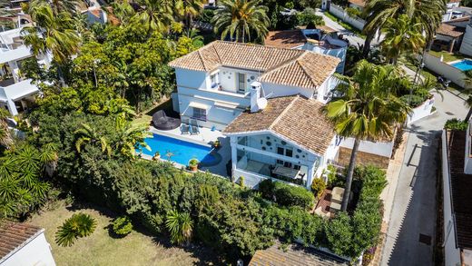 Detached House in Marbesa, Malaga