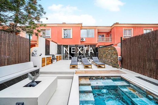 Townhouse in Costa Adeje, Province of Santa Cruz de Tenerife