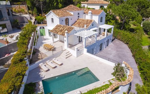 Detached House in Benahavís, Malaga