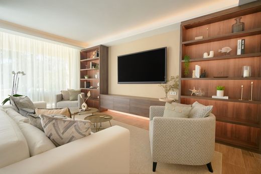 Stadthaus in La Quinta, Málaga