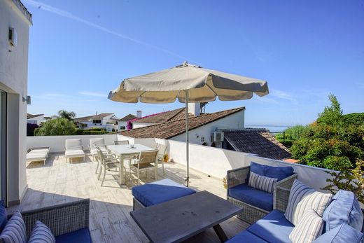 Yarɪ müstakil ev Estepona, Provincia de Málaga