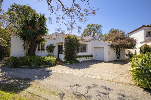 Detached House in Guadalmina, Malaga