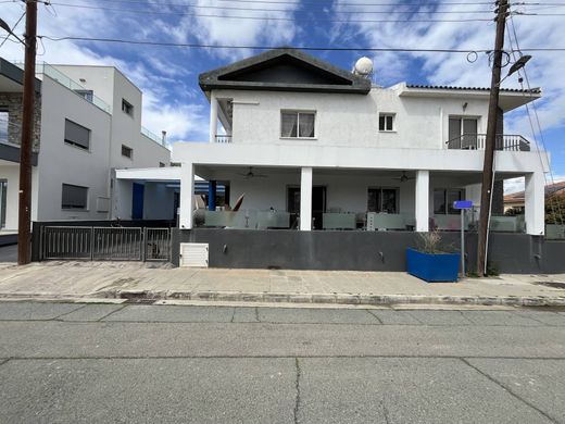 Semidetached House in Káto Polemídia, Limassol District
