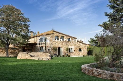 منزل ريفي ﻓﻲ Mont-ras, Província de Girona