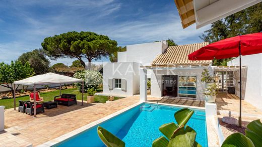 Villa in Albufeira e Olhos de Água, Albufeira