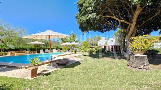 Landsitz in Santa Eulària des Riu, Balearen Inseln