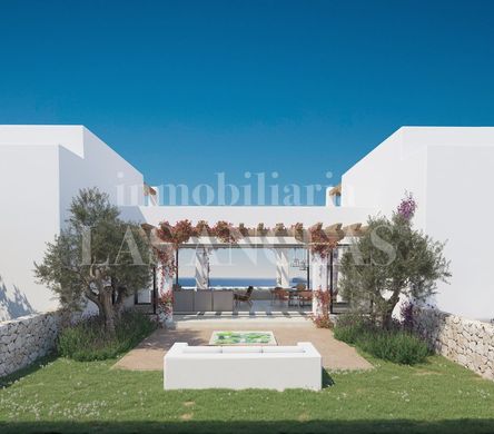 Villa in Sant Carles de Peralta, Province of Balearic Islands