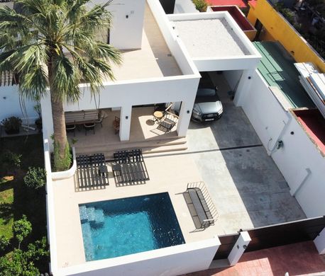 Casa Unifamiliare a Benalmádena Costa, Málaga