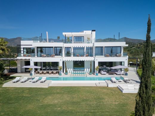 Detached House in Estepona, Malaga