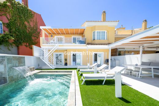 Chalet Pareado en La Mairena, Málaga