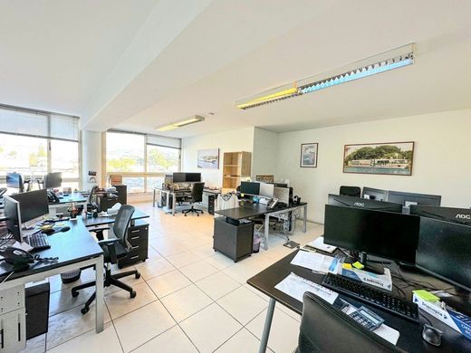 Office in Ágios Athanásios, Limassol District