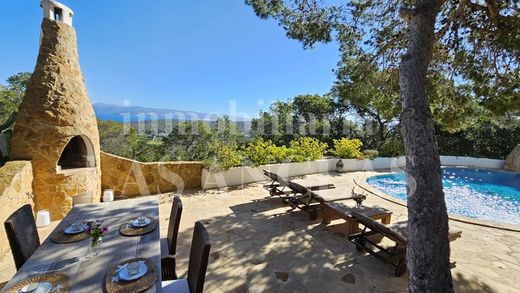 Villa Ibiza, Illes Balears