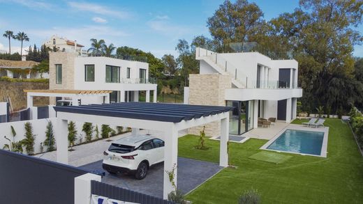 Einfamilienhaus in Estepona, Málaga