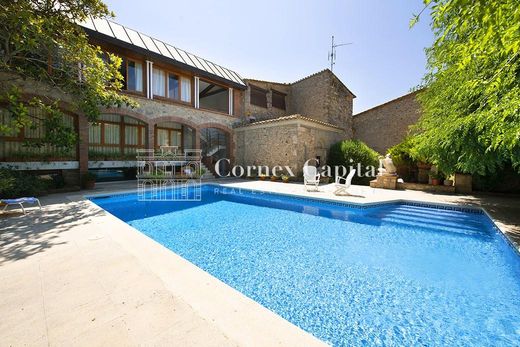 Townhouse in Sant Pere Pescador, Province of Girona