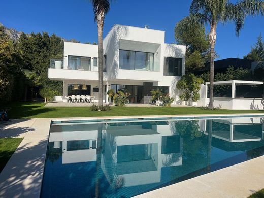 Detached House in The Golden Mile, Malaga