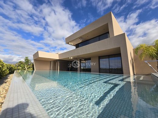 Luxury home in Puerto de la Cruz, Province of Santa Cruz de Tenerife