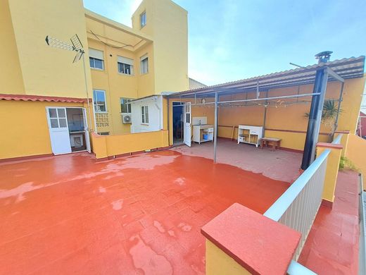 Apartment / Etagenwohnung in Fuengirola, Málaga