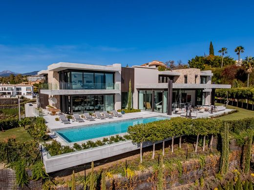 Detached House in Benahavís, Malaga
