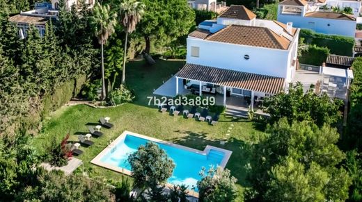 Detached House in Nueva Andalucia, Malaga